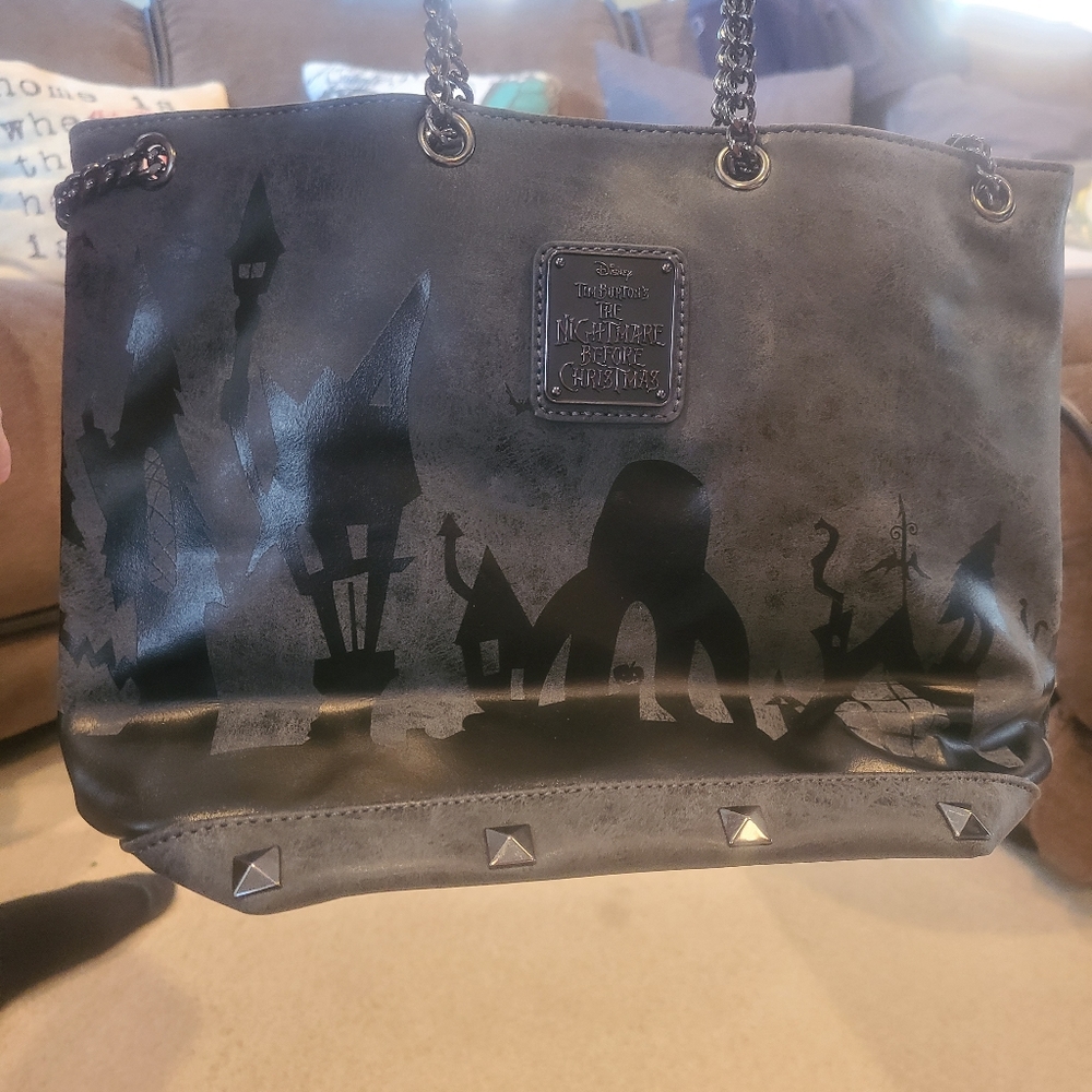 Purses, Wristlets, Wallets - image 3